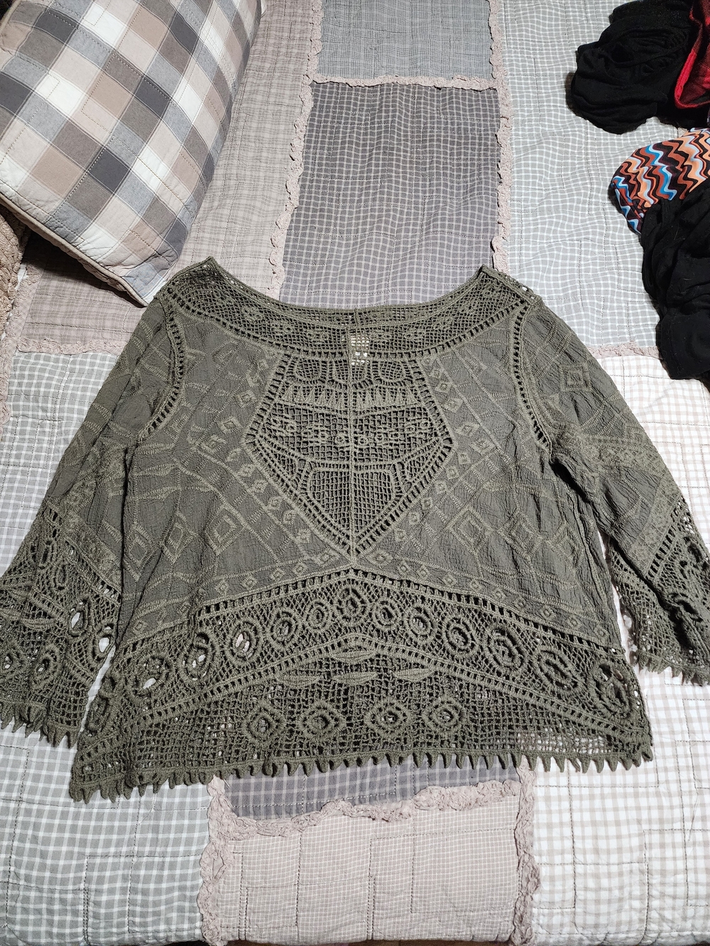 Ultra Pink Olive Green Crochet Lace Top
